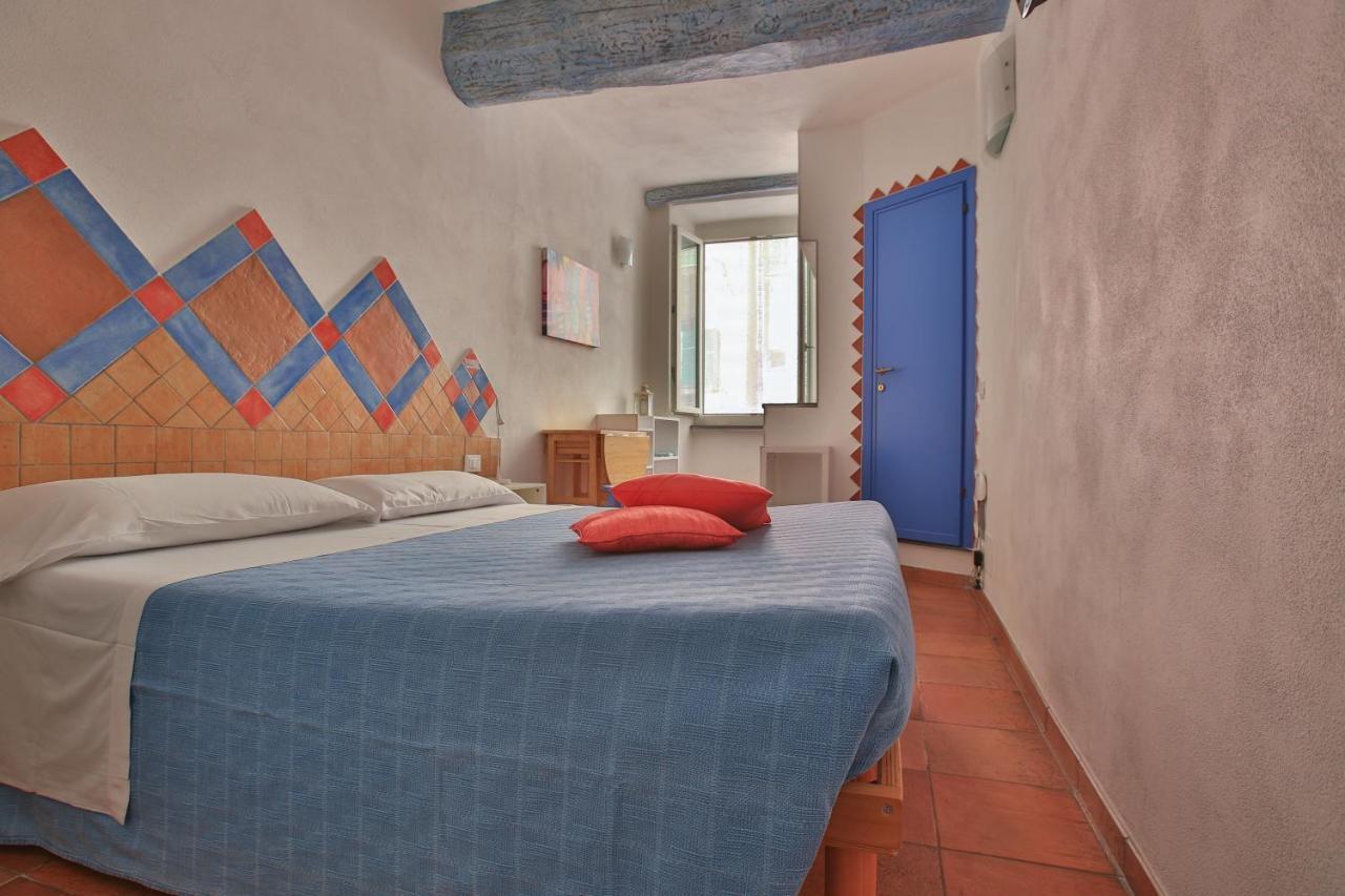 Cateo Hotel Riomaggiore Exterior photo