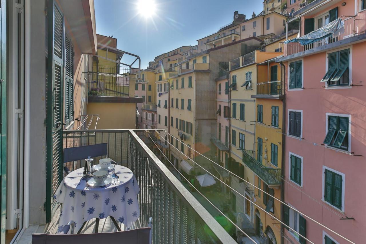 Cateo Hotel Riomaggiore Exterior photo